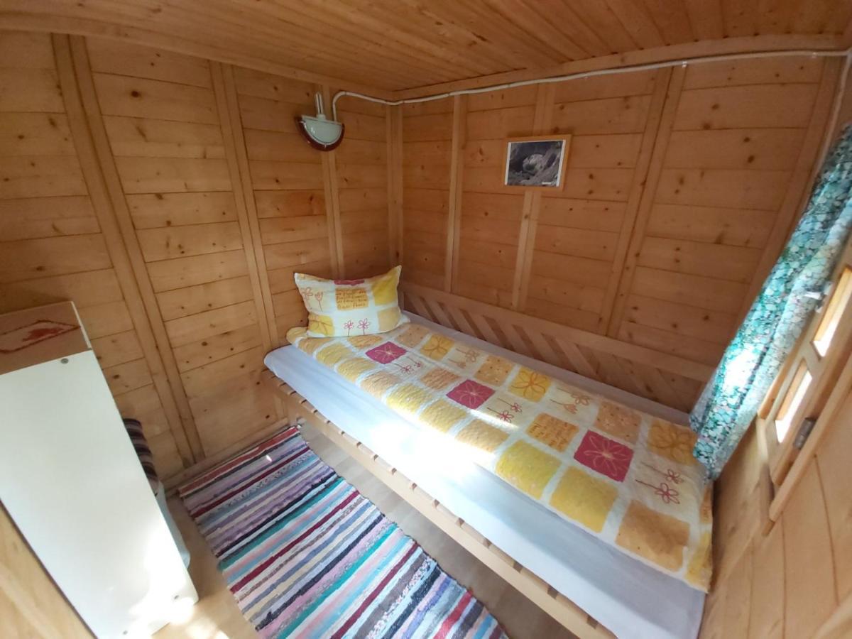 Bungalow Camping Edelweiss - Floare De Colt - Gyopar Rimetea Buitenkant foto